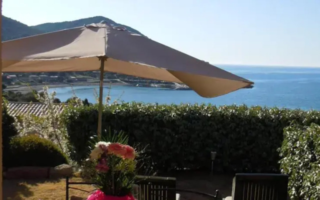 Roc A Mare