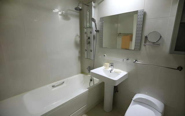 Geoje Oasis Hotel