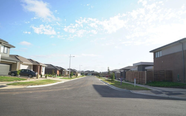 Brand New 4 Bedrooms House