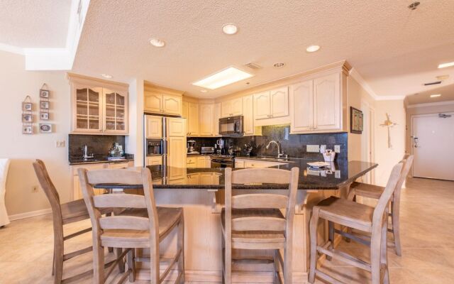 Phoenix VII 1405 in Orange Beach