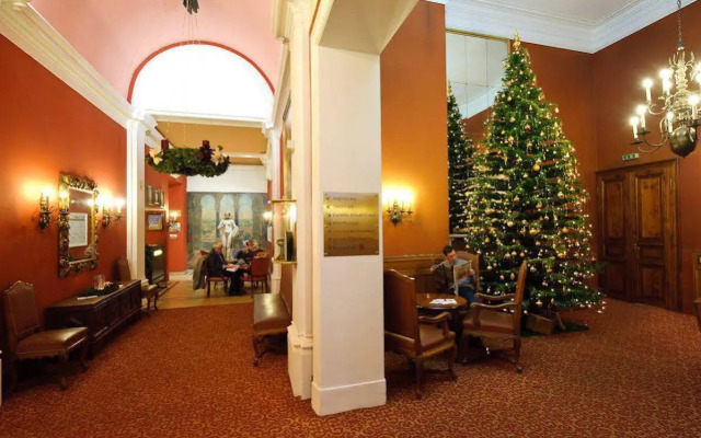Hotel Regina