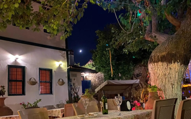 Garden Palace Boutique Hotel