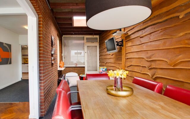 Simplistic Holiday Home in Kaatsheuvel near Efteling