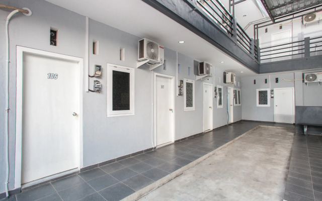 Super OYO Capital O 1176 J3 Residence Syariah
