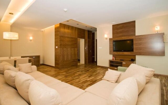 Hotel Platinum