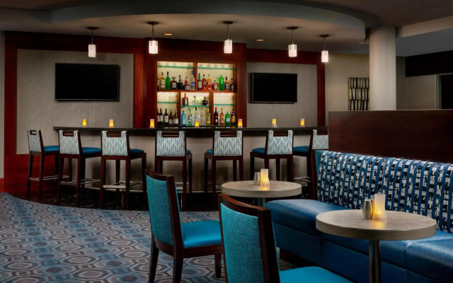 Courtyard by Marriott Boston-Cambridge