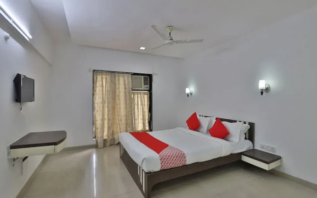 OYO 42415 Utkarsh Hotel