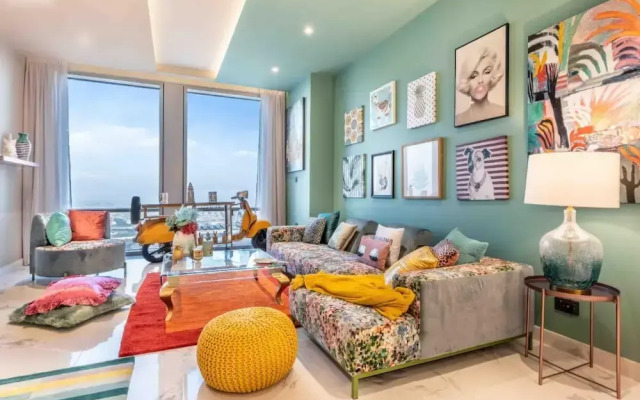 Lux 2B Apt Dubai Canal Water View