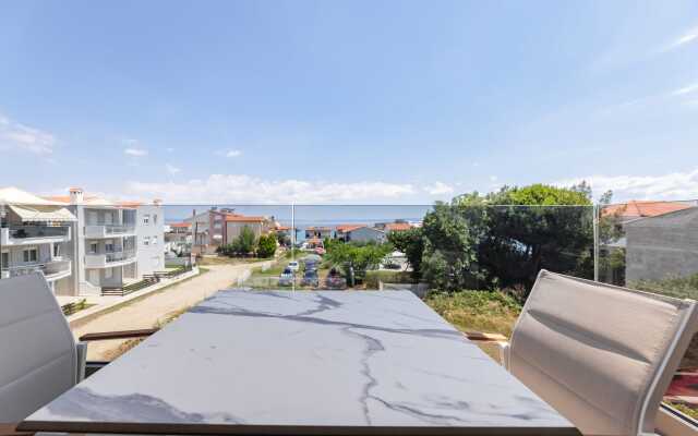 Amalthia Luxury Suites
