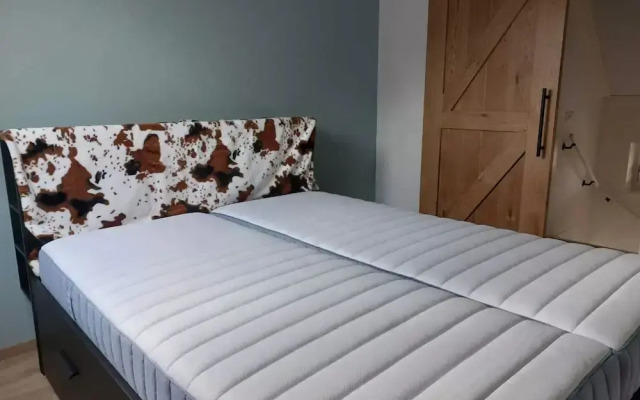 Comfortable Holiday Home With Garden