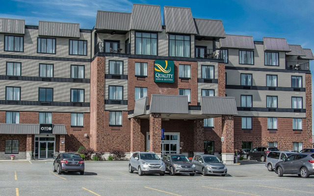 Quality Inn & Suites, Victoriaville,  QC