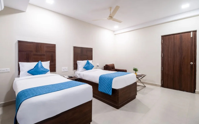 Monday Hotels - Swarna's The Capital