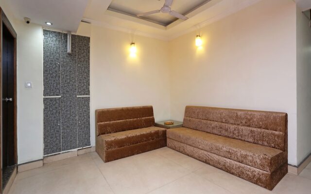 OYO 11307 Hotel Satya Villas
