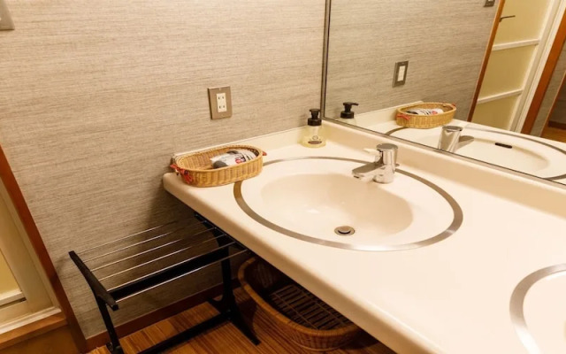 Awazu-Spa Tourist Hotel Kitahachi