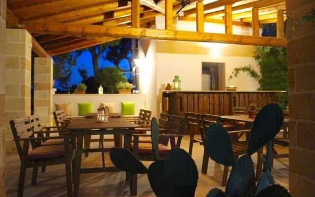 Gli Allori - Fuga dalla Città