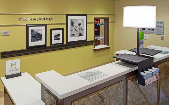 Hampton Inn & Suites Pittsburgh/Waterfront-West Homestead