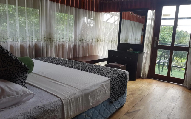 Nice Place Hotel