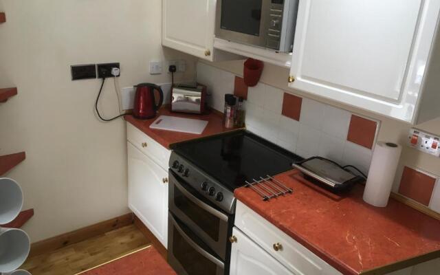 Flat 14c Bayhead