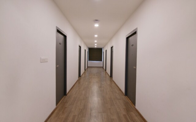 OYO Flagship 17173 Hotel Function Inn
