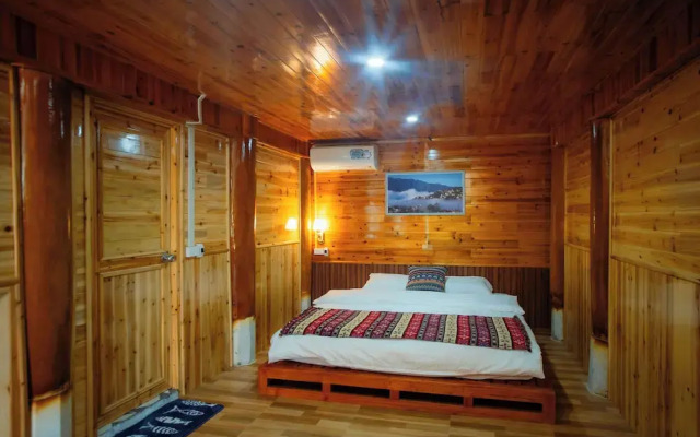 SaPa Village Retreat - Dine & Coffee
