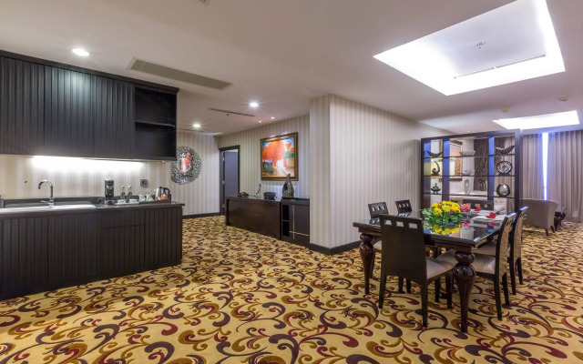 Wyndham Surabaya City Centre