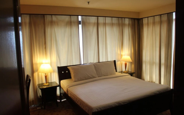 Ozone Service Suite At Times Square