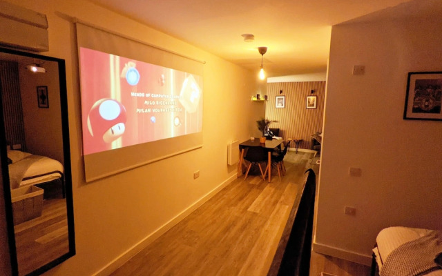 L1 Luxury Apartment