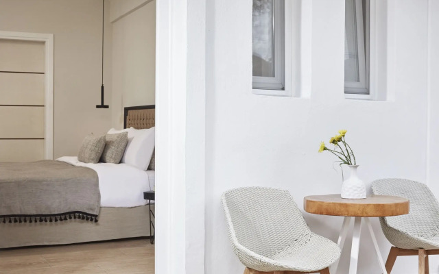 Loizos Apartments