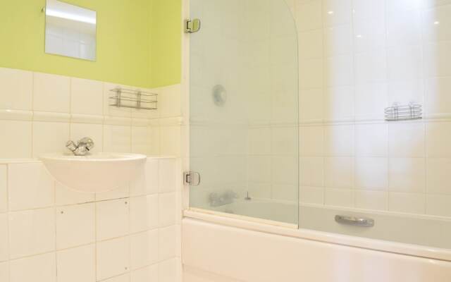 Canary Wharf 2 Bedroom Flat