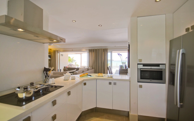 Cape Point Seafront Suites & Penthouse with LOV