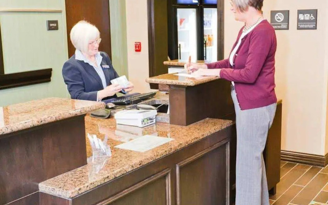 Hampton Inn & Suites Exeter