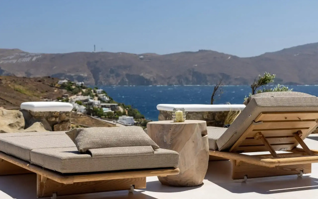Monogram Travel Mykonos
