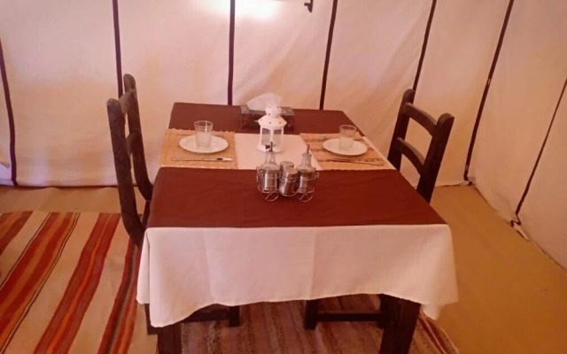 Bihi Desert Camp