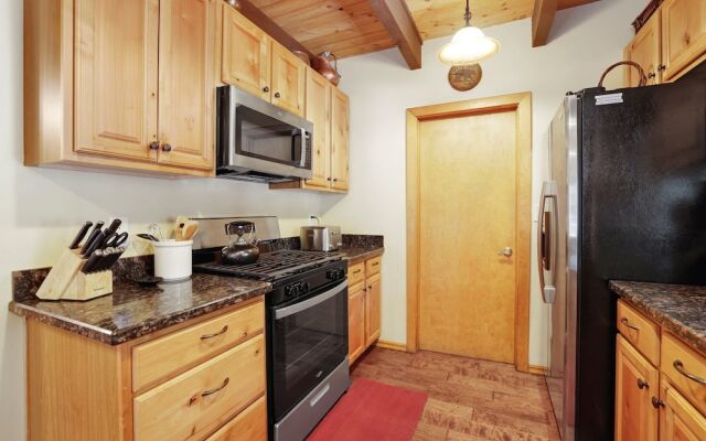 ALL Season Alpine Retreat #1184