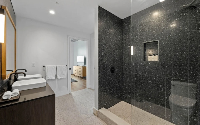 Luxe Condo in Downtown Austin