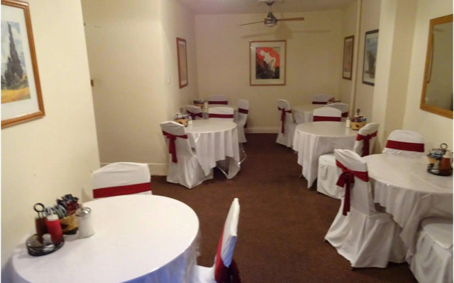 Lampton Guest House
