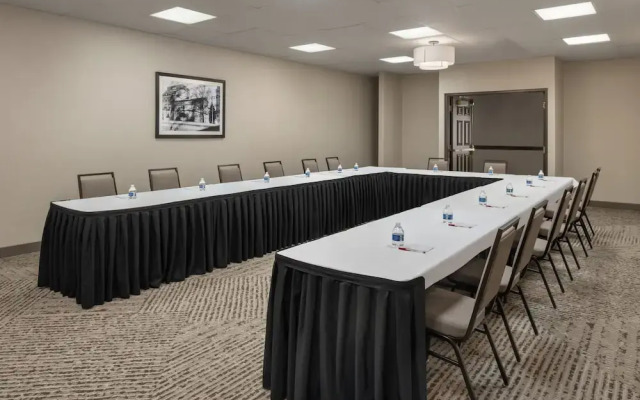 Ramada by Wyndham South Bend