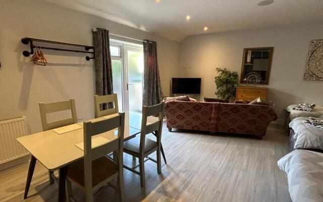 Southernwood - Family Studio