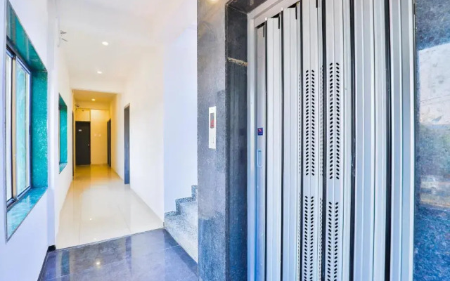 Oyo 23669 Nova Hotel New Crossroad