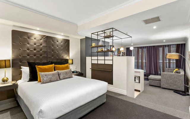 Kozyguru | Sydney Cbd | Stylish Studio