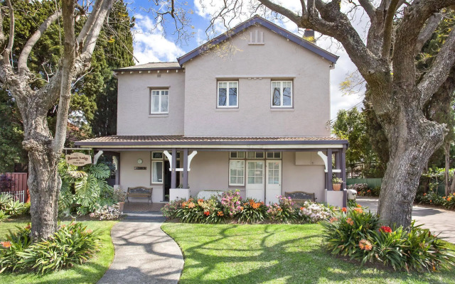 Boronia Lodge Burwood