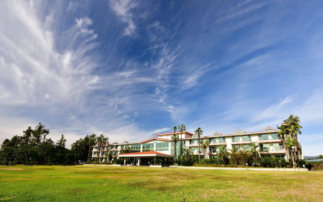 Lake Hills Jeju Resort (Ex. Lake Hills Golftel Je