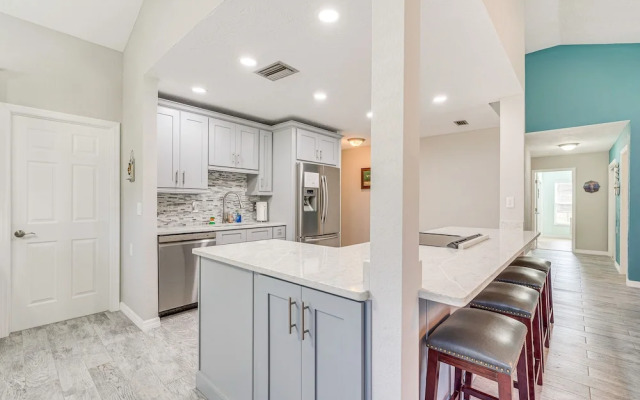 Riverfront Home With Private Dock, Fire Pit!