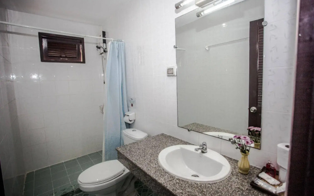 Nirvana Hotel Patong