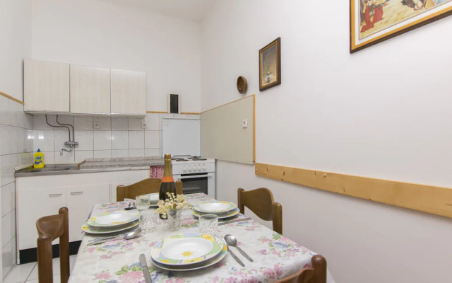 Apartments Amalija