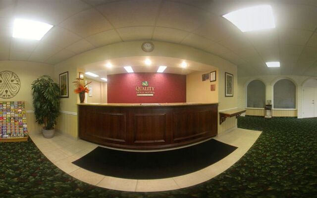 Rodeway Inn and Suites