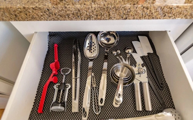 Zen Living Minutes From Little Saigon