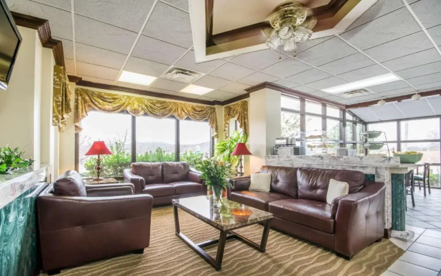 Quality Inn Russellville