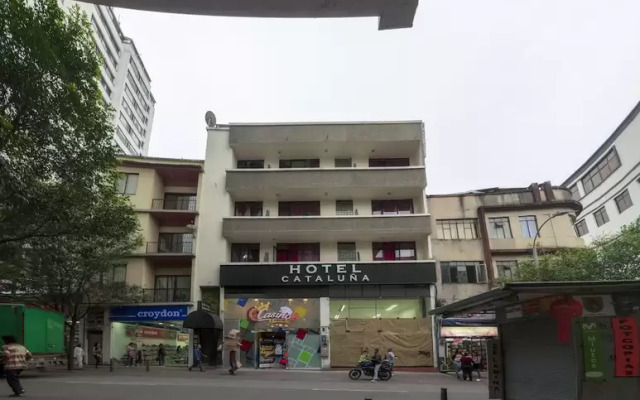 Hotel Cataluña by Ayenda