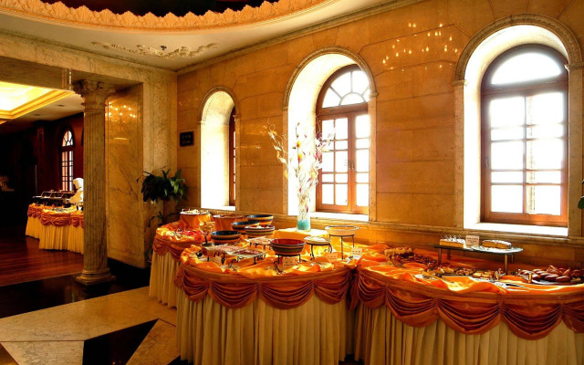 Jin Jiang Pacific Hotel Shanghai